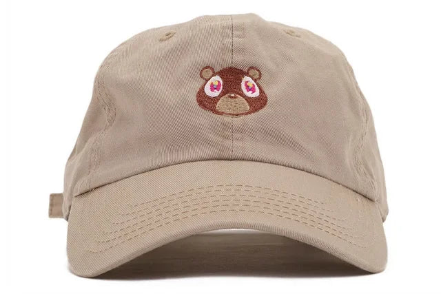 Boné Kanye West Ye Bear Dad Cap - Cor Branca, Vista Frontal